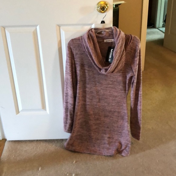 Doublju Tops - Soft cozy cowl neck tunic size L, NWT